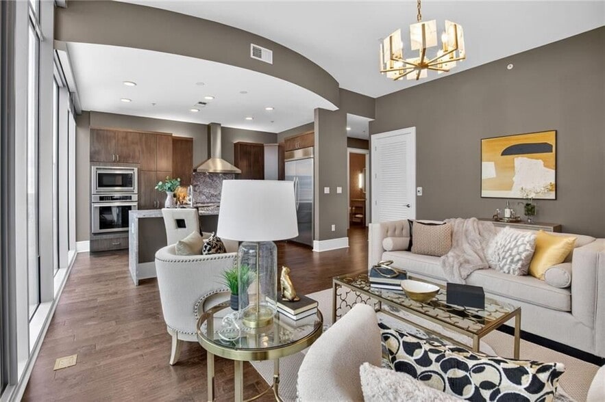 Building Photo - 1065 Peachtree St NE