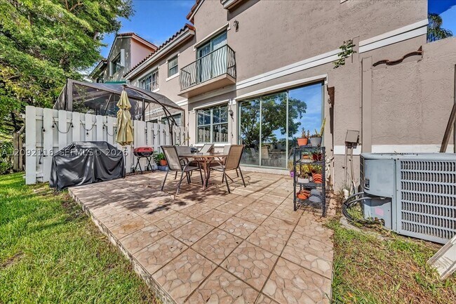 Building Photo - 1408 NW 126th Ave