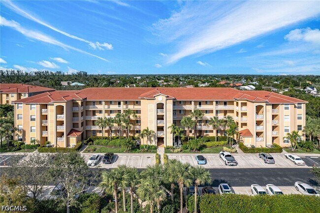 Building Photo - 8251 Pathfinder Loop