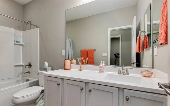 Building Photo - 10819 W Swayback Pass