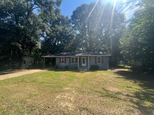 Primary Photo - 3 bedroom 1 bathroom single level home