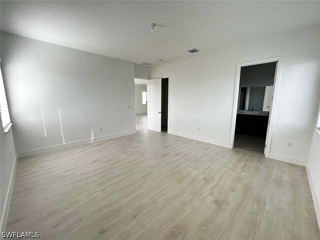 Building Photo - 5081 Gambero Wy