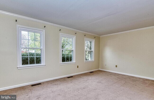 Building Photo - 2205 Cedar Mill Ct