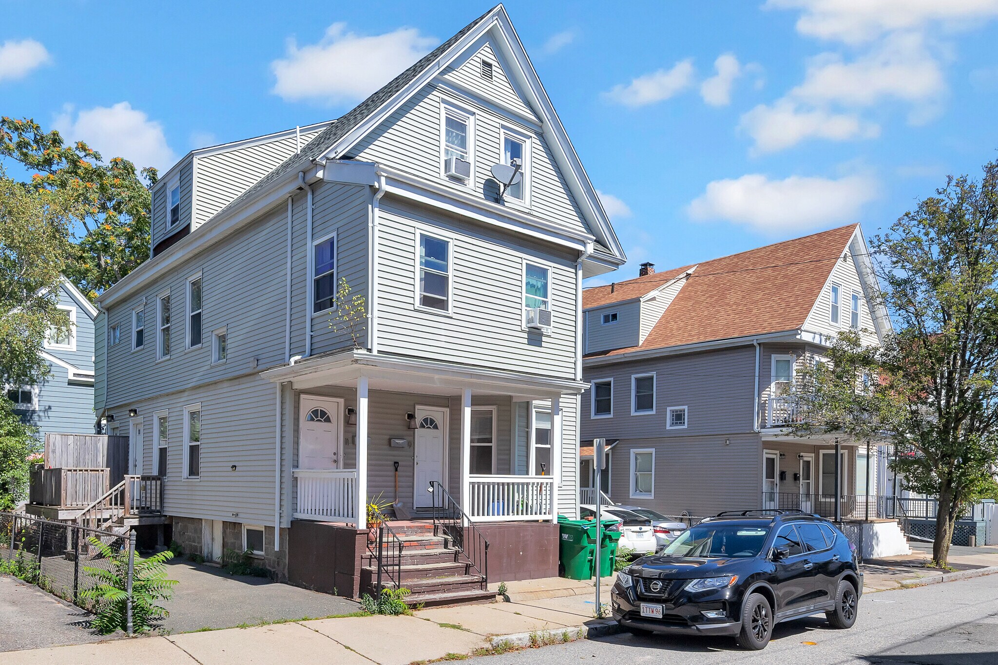 Building Photo - 9 Winter Hill Rd