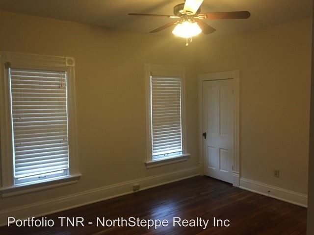 Building Photo - 694 Kerr St