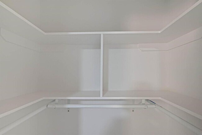 Building Photo - 9830 Degas Ln