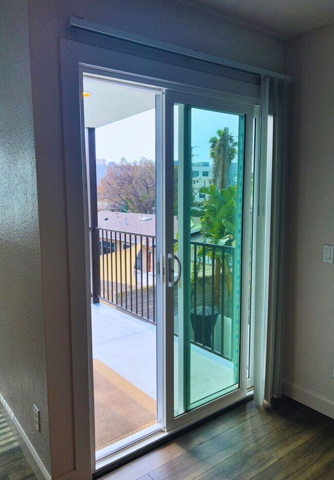 Building Photo - 4120 Third Ave