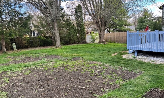 Building Photo - 6865 Barker Dr