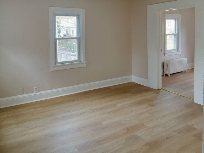 Building Photo - 53 Lincoln St