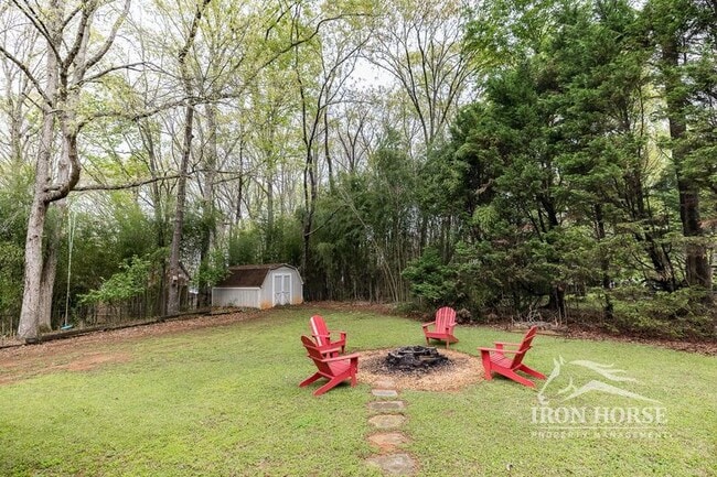 Building Photo - 130 Austin Dr