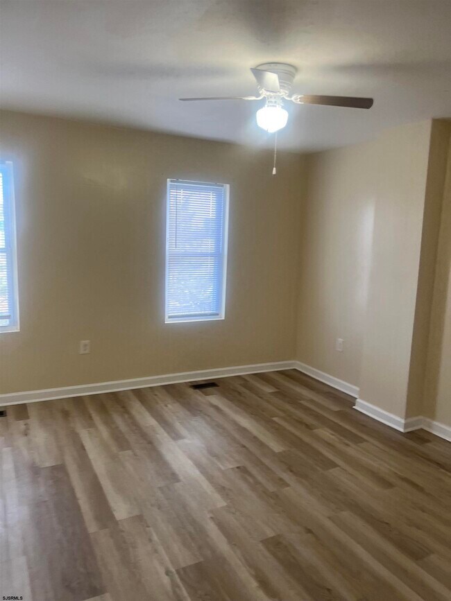 Building Photo - 38 N Maryland Ave