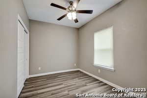 Building Photo - 1303 Lombrano St