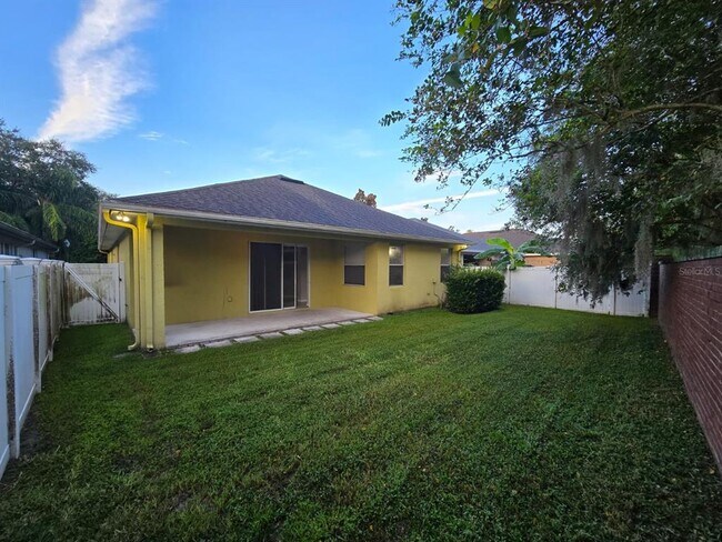 Building Photo - 9437 Leland Dr