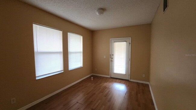 Building Photo - 9946 Tivoli Villa Dr