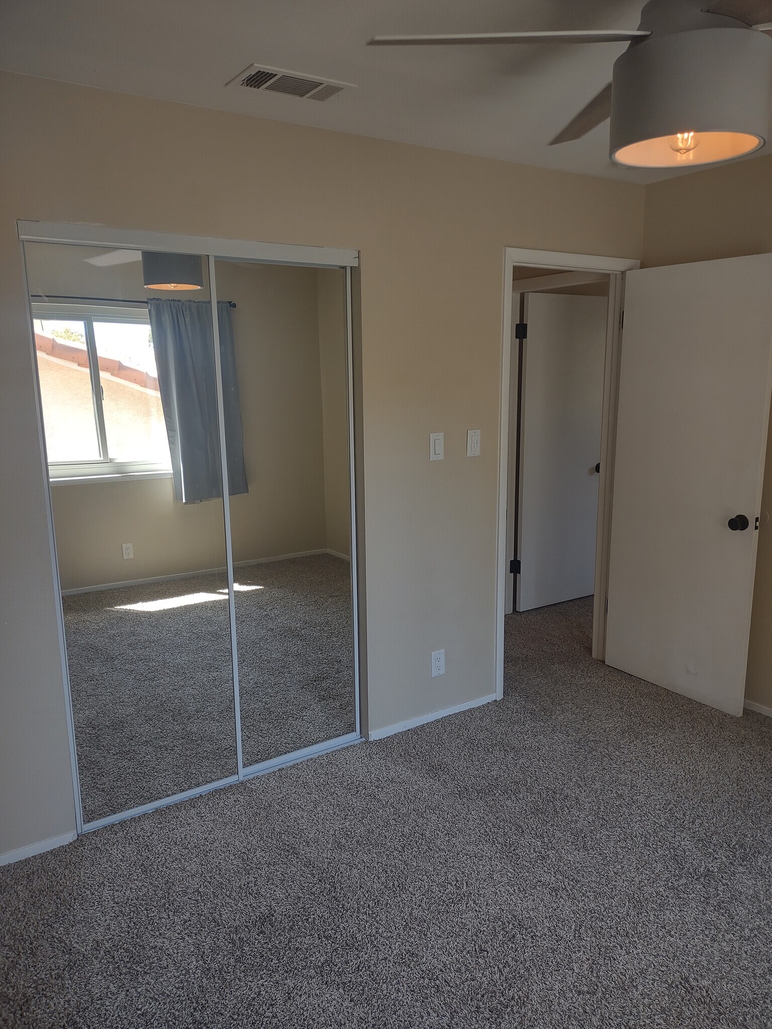 Additional Bedroom - 322 Esquina Dr