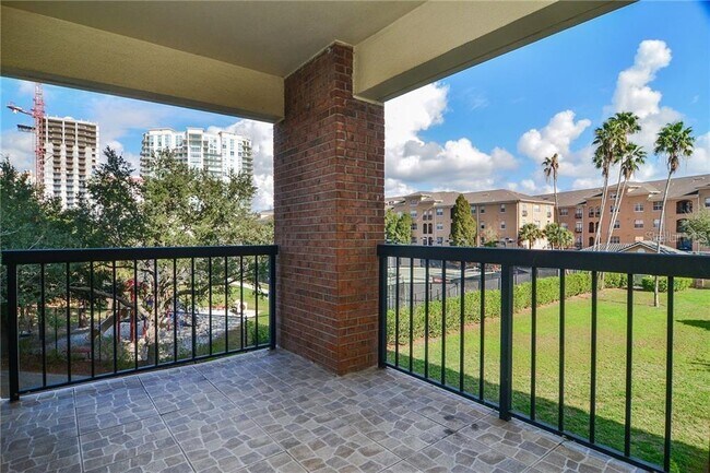 Building Photo - 1000 S Harbour Island Blvd