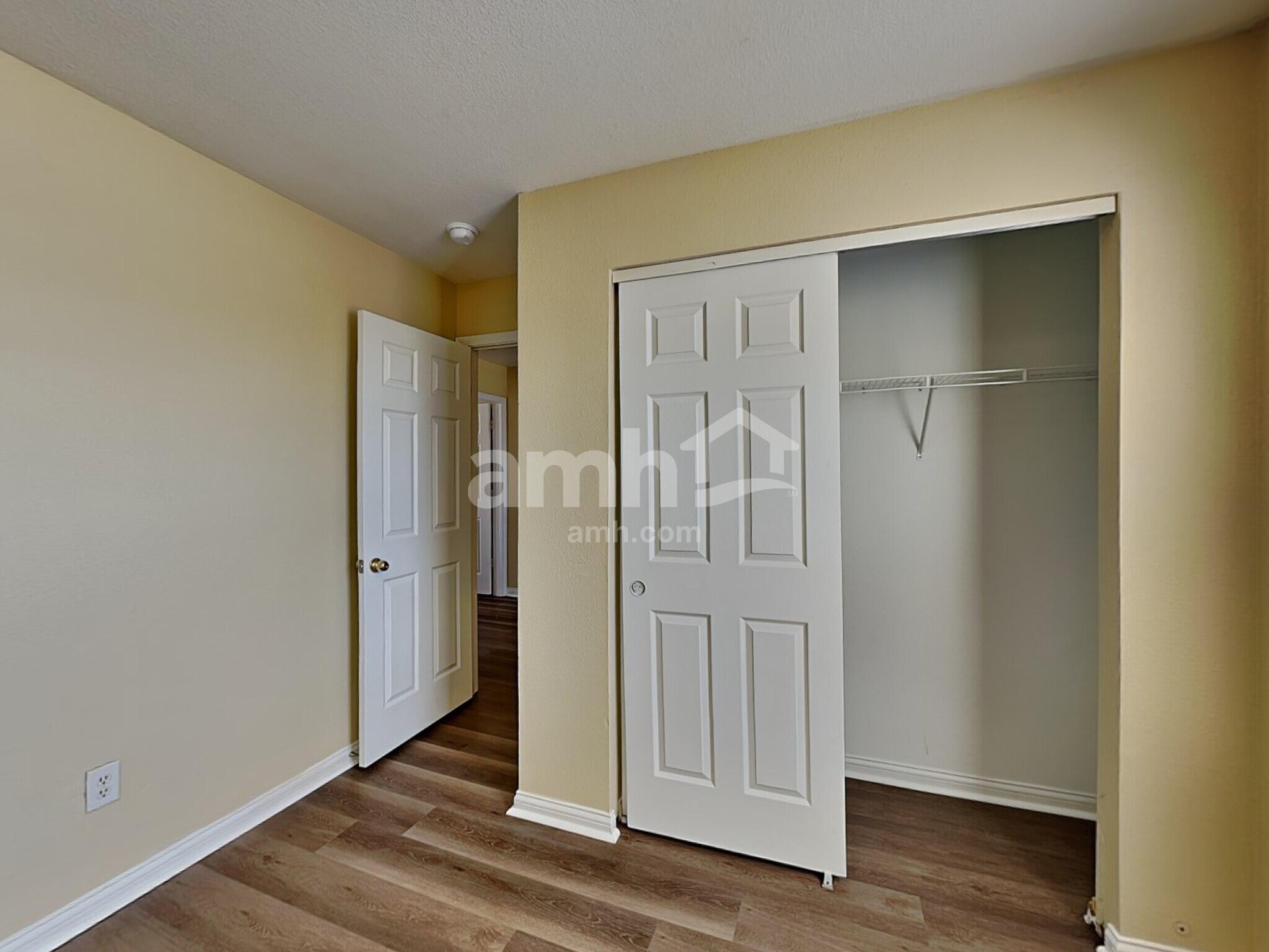 Building Photo - 11534 planewood Ct