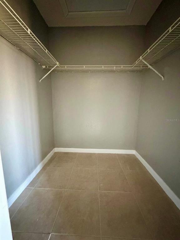 Building Photo - 3103 Riverside Dr