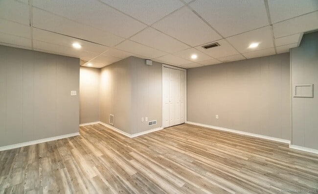 Building Photo - 154 Brittany Farms Rd