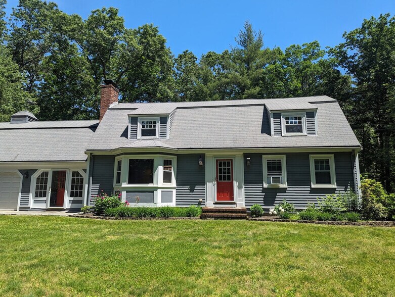 Building Photo - 78 Claypit Hill Rd