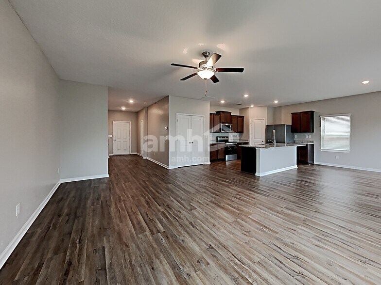 Building Photo - 3315 Ridge HillPkwy