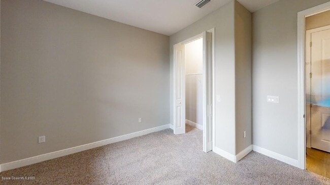 Building Photo - 8273 Loren Cove Dr