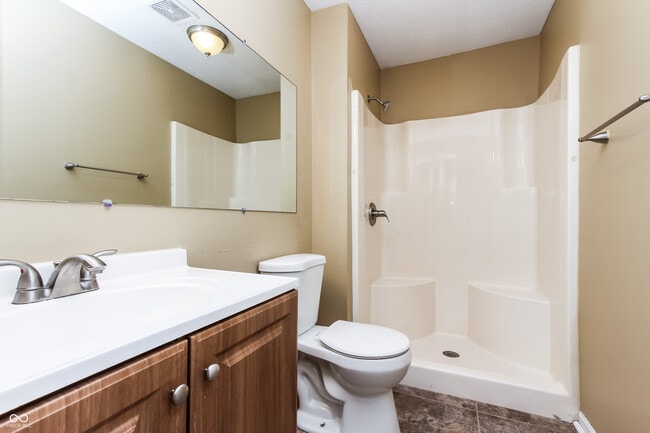 Building Photo - 164 Westridge Blvd