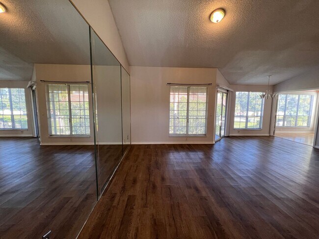 Building Photo - 4803 Normandy Pl