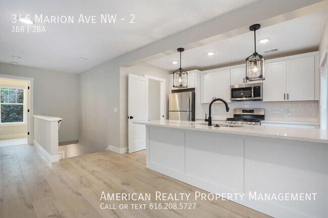 Building Photo - 346 Marion Ave NW