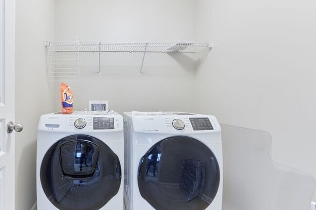 Building Photo - 3351 Archgate Ct