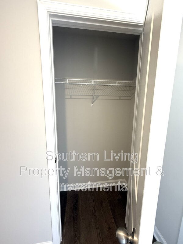Building Photo - 7726 Capstan Trl