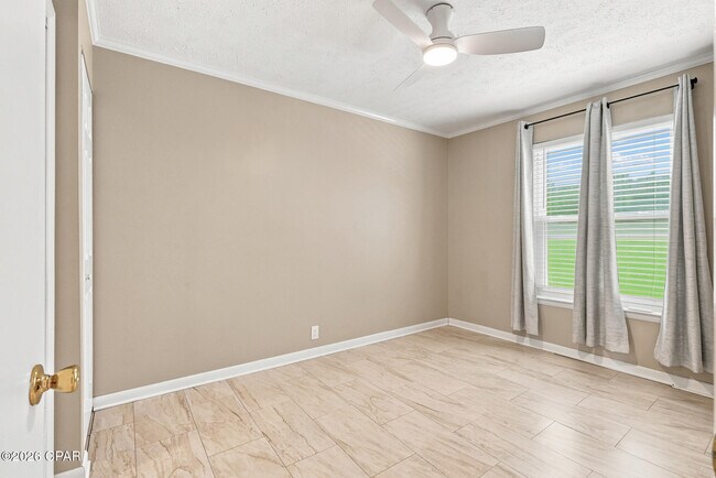 Building Photo - 1301 Beck Ave