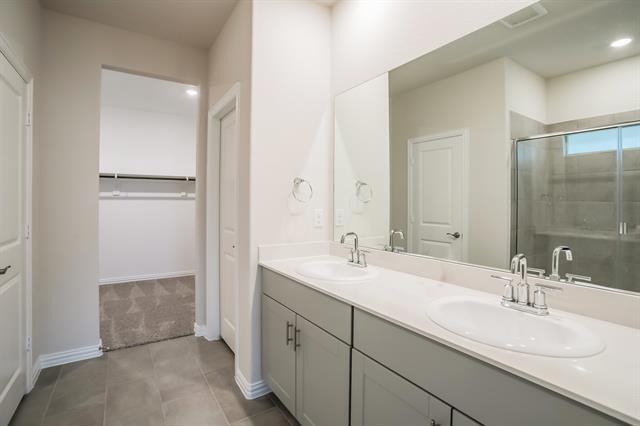 Building Photo - 2116 Bellatrix Dr