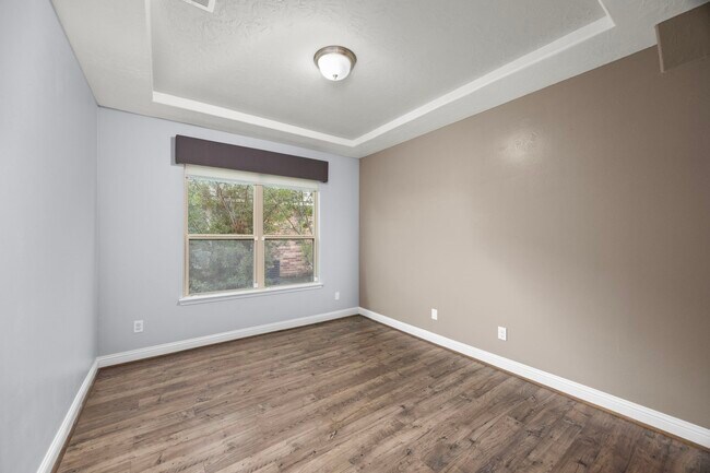 Building Photo - 8222 Lockridge Terrace Ln