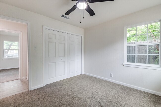 Building Photo - 2908 Scottsbluff Dr