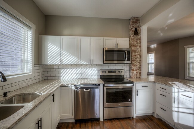 Building Photo - Renovated Historic Home by Midtown Crossing