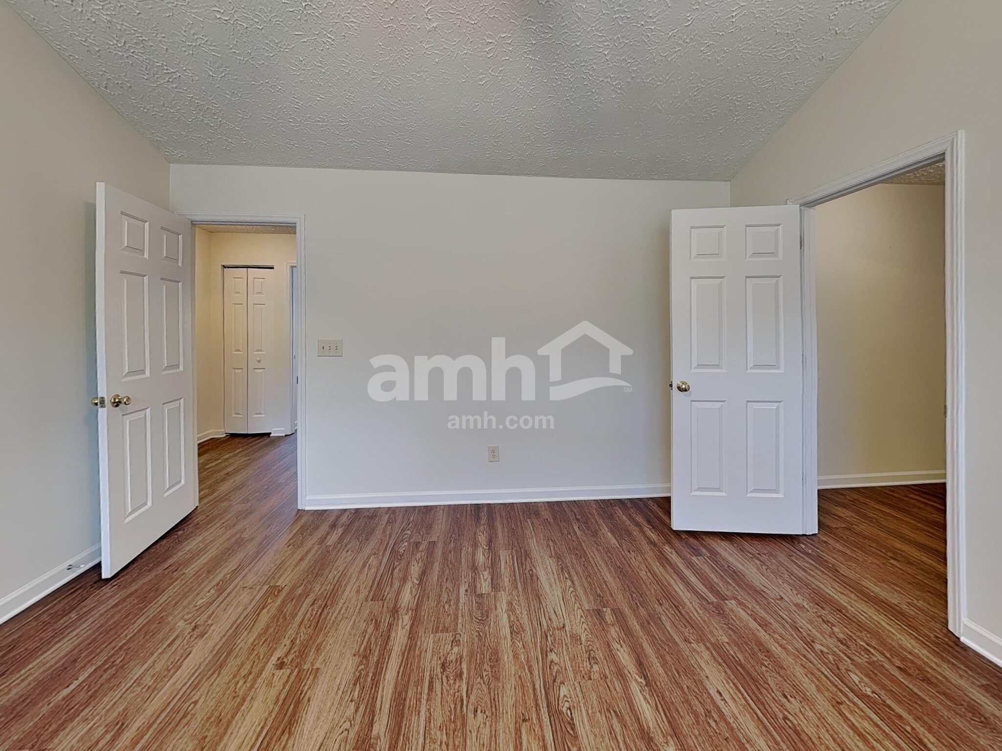Building Photo - 7221 Fribourg Ct