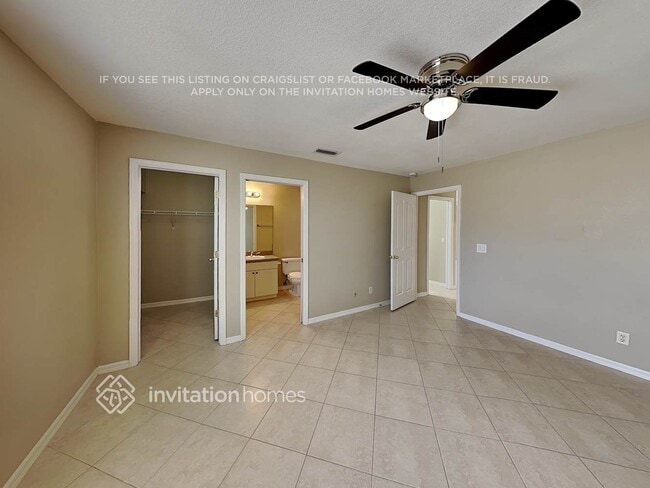 Building Photo - 2350 Mauve Terrace