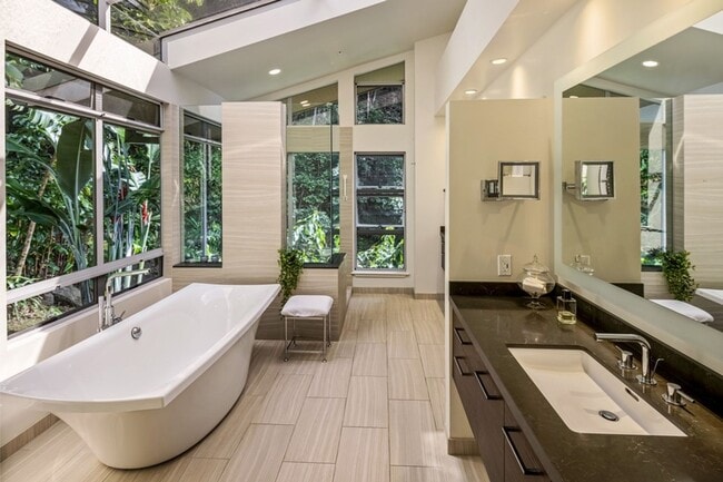 Building Photo - 3473 Paty Dr