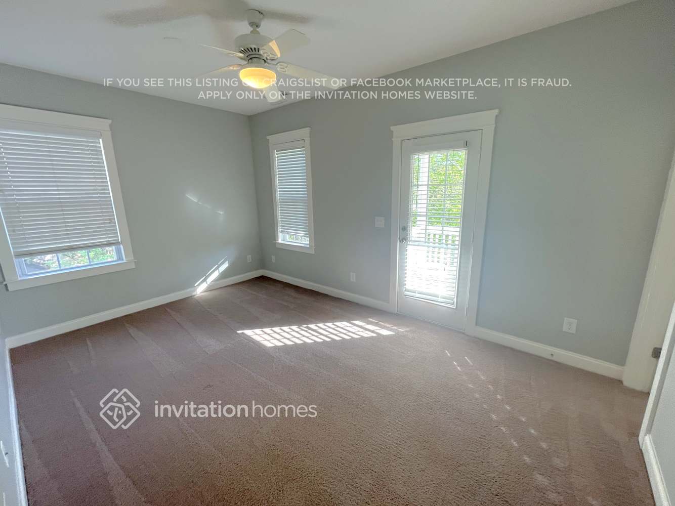 Building Photo - 15527 Barnsbury Dr