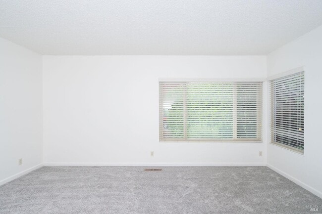 Building Photo - 4248 Leafwood Cir E