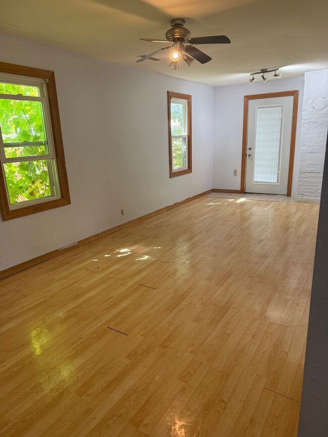 Primary Photo - Unique Home in Downtown Middleton