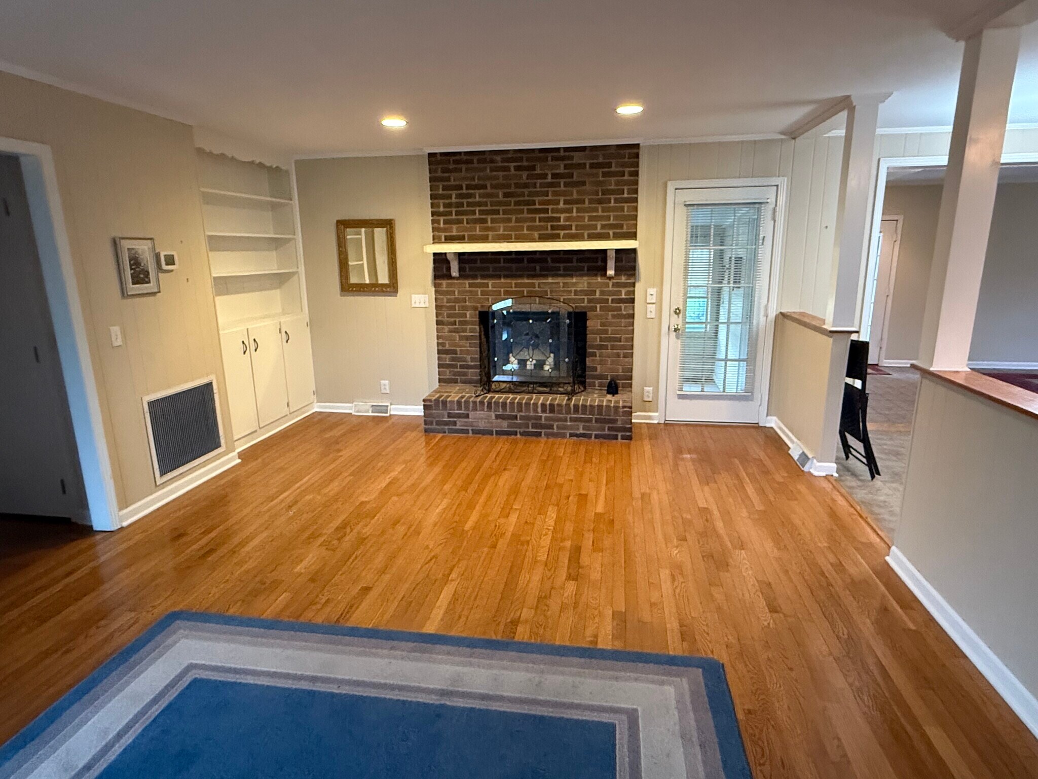 Building Photo - 412 Winwood Dr