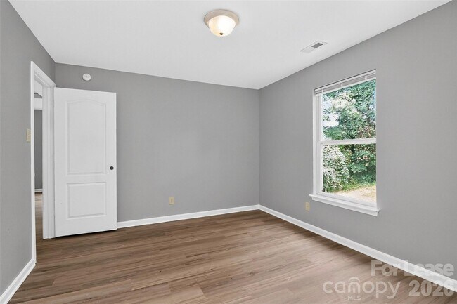 Building Photo - 7348 Mitzi Deborah Dr