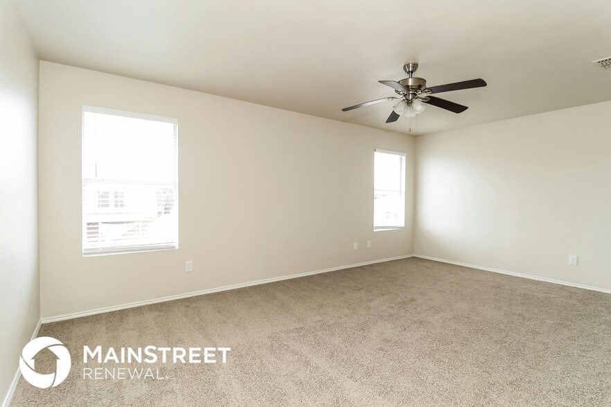 Building Photo - 1113 Switchgrass Ln