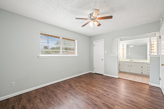 Building Photo - 3707 53rd St