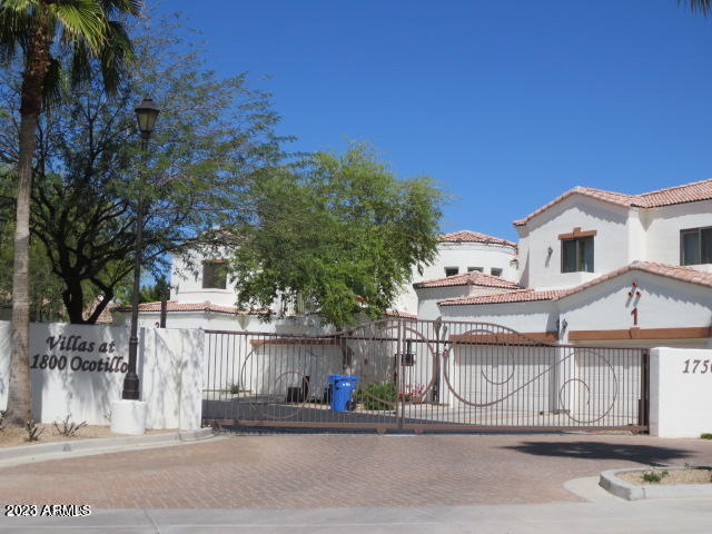 Building Photo - 1750 E Ocotillo Rd
