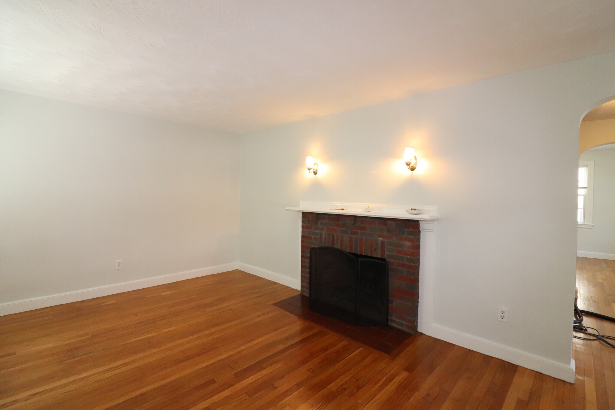 Building Photo - 72 Summit Ave