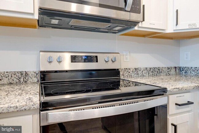 Building Photo - 262 Allison Dr