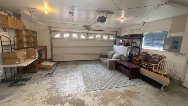 Building Photo - 91692 Smith Lake Rd